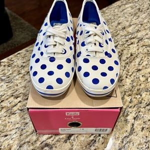 New Keds Kate Spade Blue and White Dot Canvas Shoes Women’s Size 7M